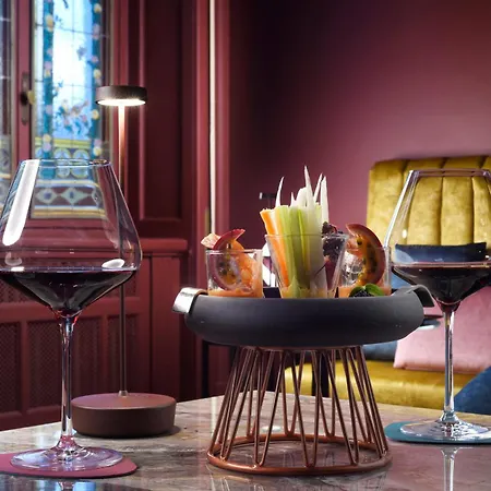 Cortine Palace Relais Chateaux Hotel
